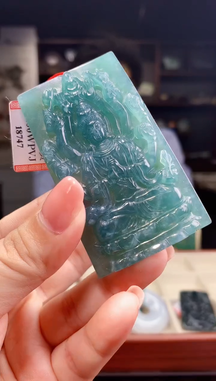 翡翠未镶嵌颈饰翡翠A货