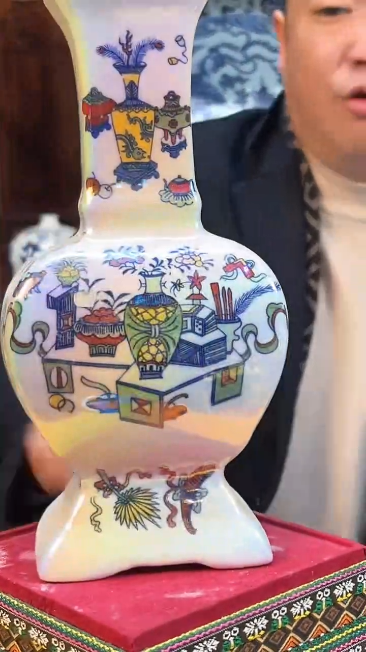 【闪购商品】瓷片272F现代工艺品一个