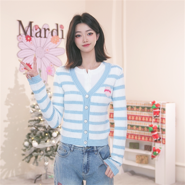 Mardi【蓝海之约】V领长袖春季针织百搭宽松时尚开衫针织衫