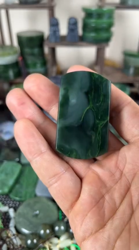 【闪购商品】和田玉珠宝半成品未镶嵌牌子