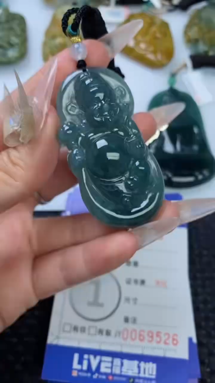 【闪购商品】翡翠颈饰未镶嵌1111111111111111