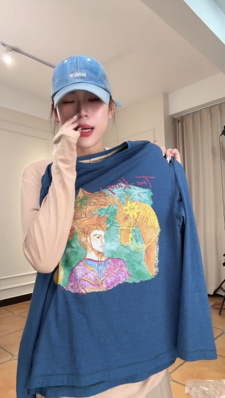 可*鬼设计师品牌藏青色长袖t