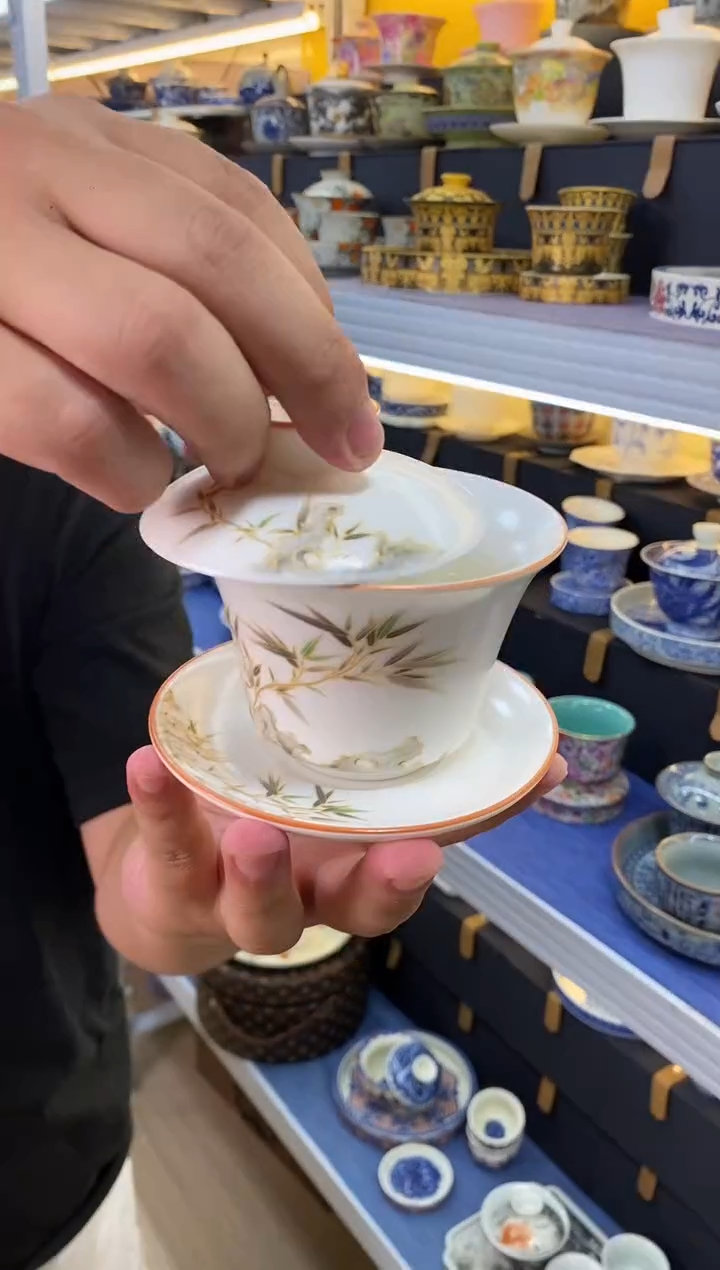 阿斯顿撒旦实打实大大