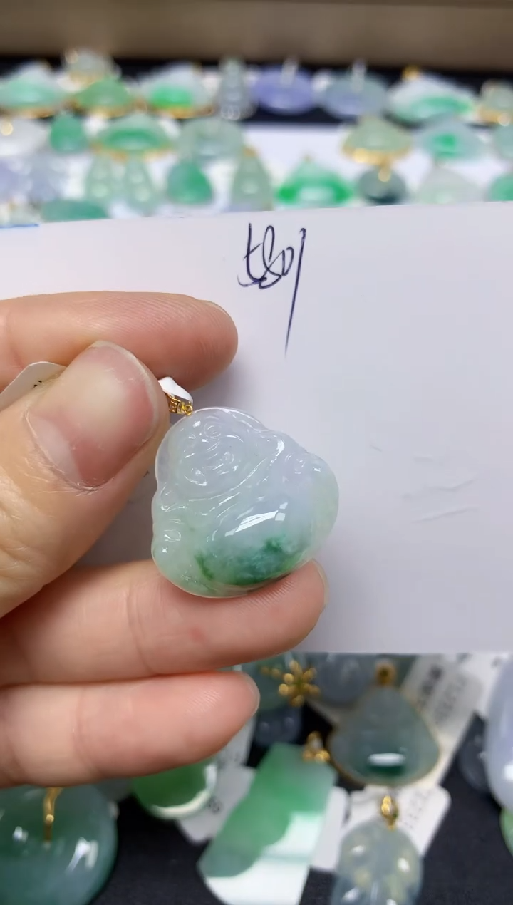 【闪购商品】翡翠挂件18K金镶嵌 天然翡翠A货