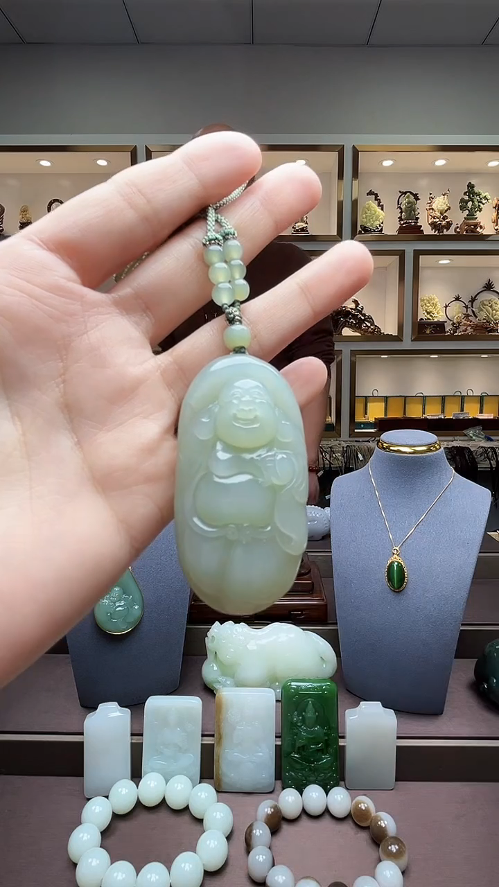 【闪购商品】和田玉颈饰未镶嵌苏