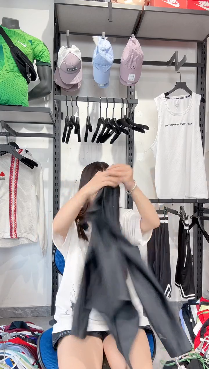 1312编码 瑕疵款以直播间过款为准 尺码2