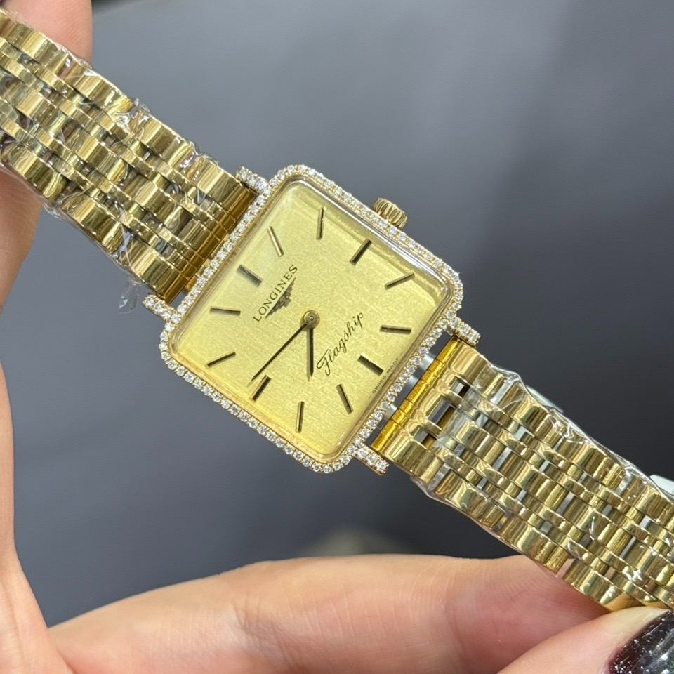 95新 Longines/浪琴 手动机械后钻24*22.5mm/公价32999/w12435