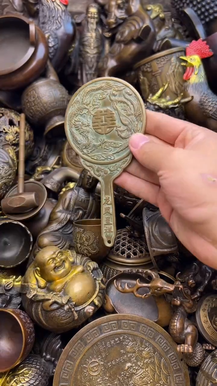 精美铜器，点击下单