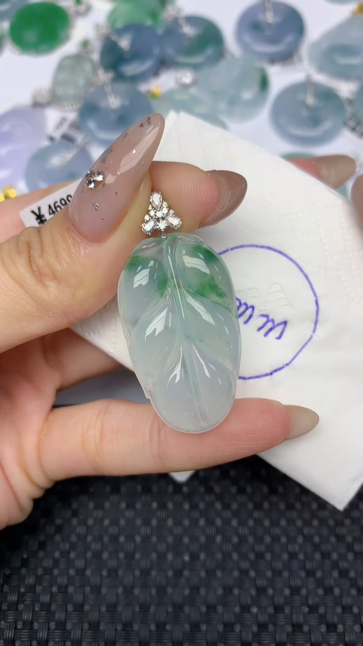 颈饰18K金镶嵌翡翠天然缅甸翡翠a货百元以上9元证书费自理