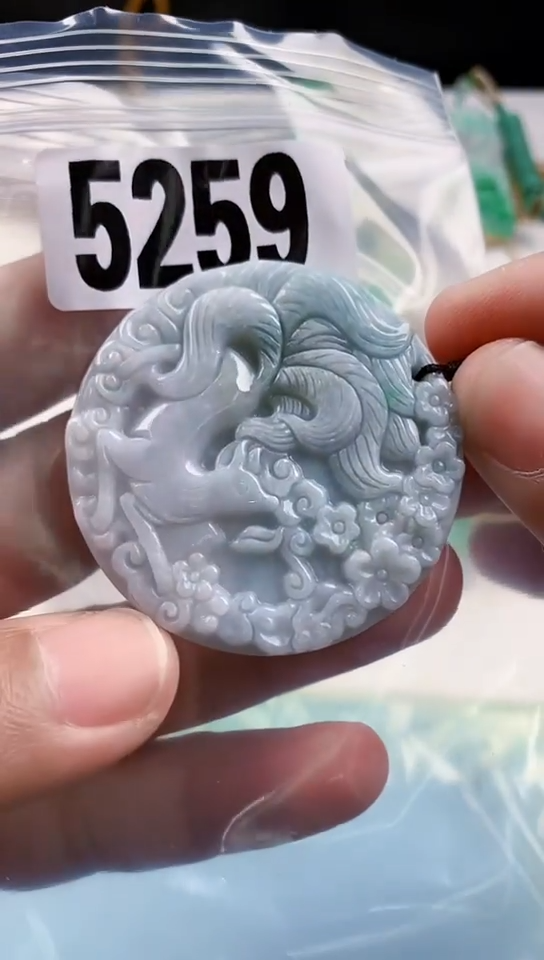 【闪购商品】翡翠颈饰未镶嵌天然翡翠吊坠挂件
