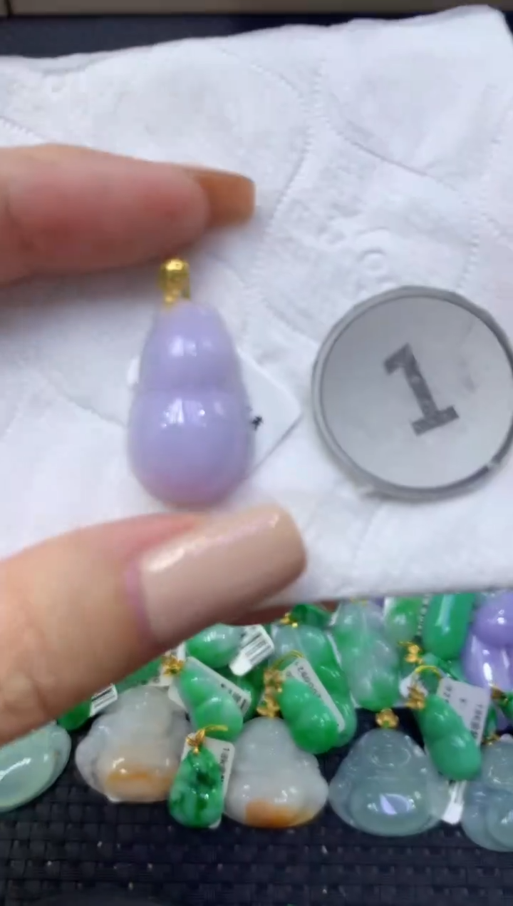 颈饰未镶嵌翡翠天然缅甸翡翠A货