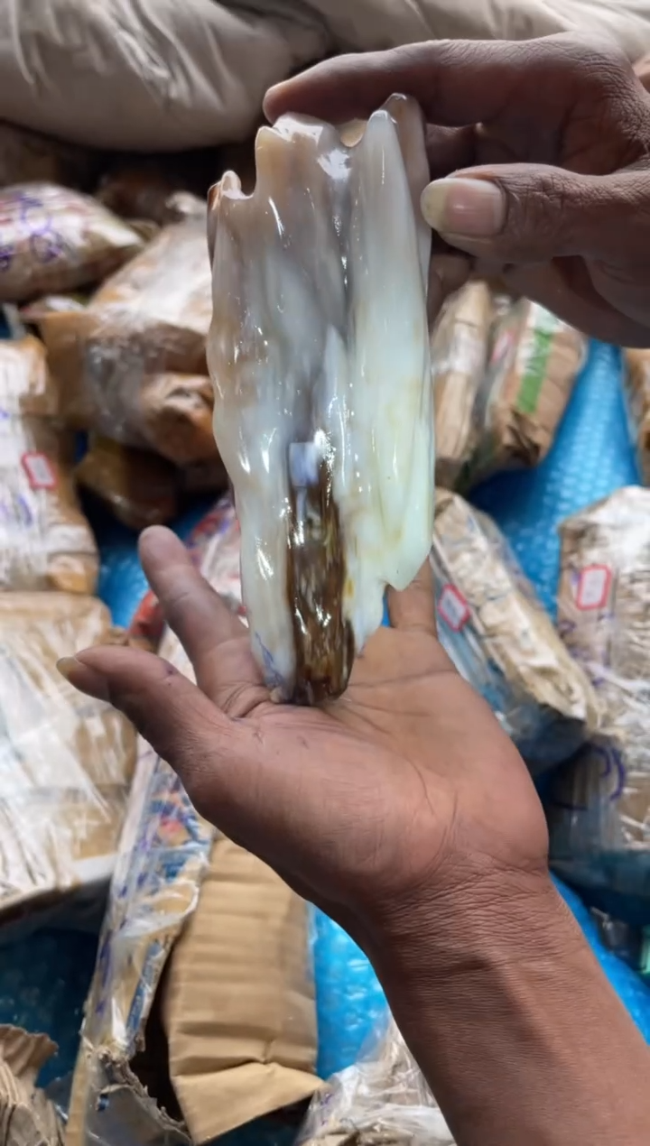 硅化玉摆件未镶嵌2