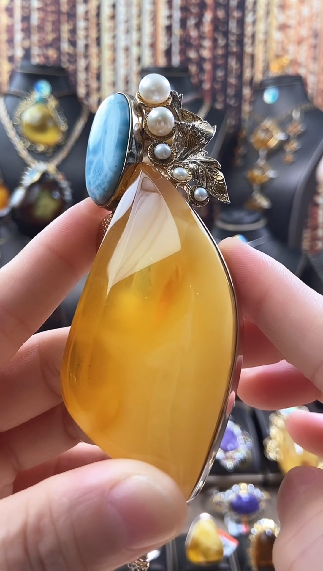 琥珀颈饰银S925镶嵌吊坠