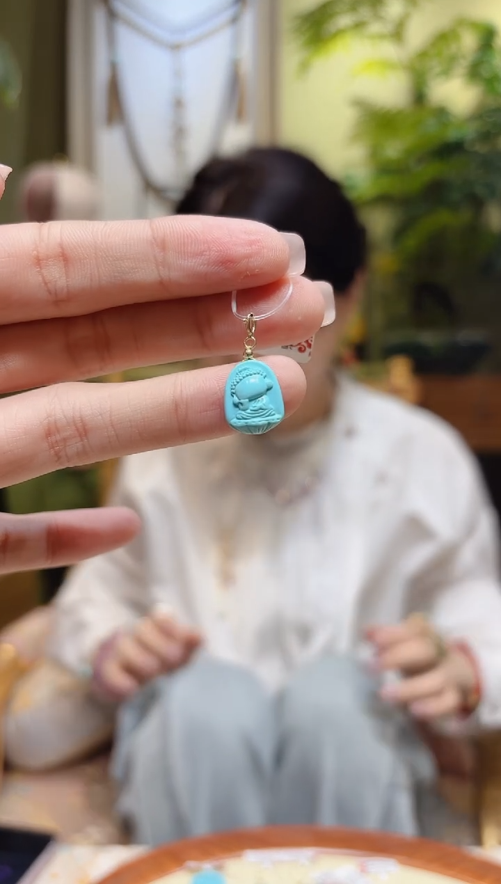 【闪购商品】绿松石挂件18K金镶嵌托腮无相佛绿松挂件2号