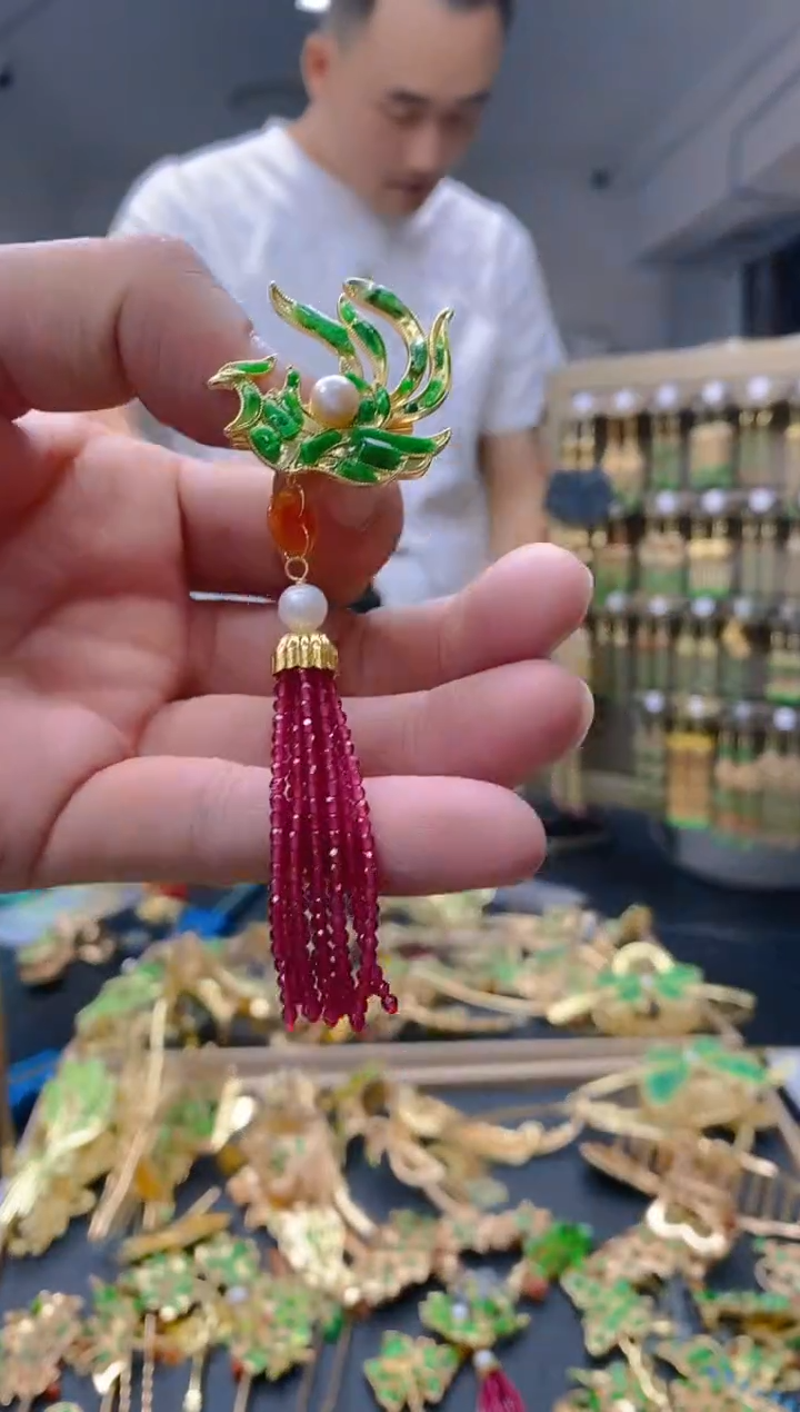 【闪购商品】翡翠耳饰合金273翡翠胸针