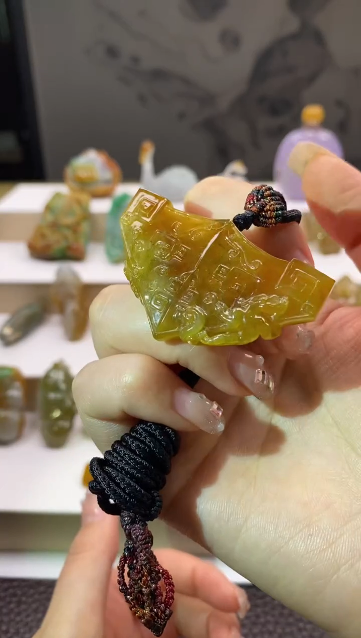 未镶嵌挂件翡翠仿古牌