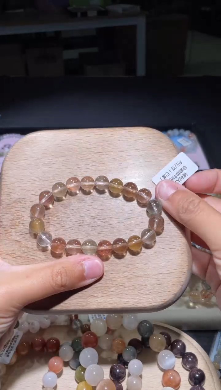 【闪购商品】水晶手链未镶嵌93号多样性发货一D 9+