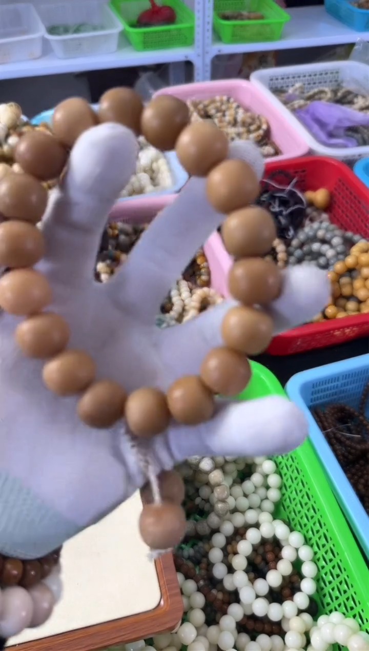 【闪购商品】白玉菩提手串1.8风化干磨手持