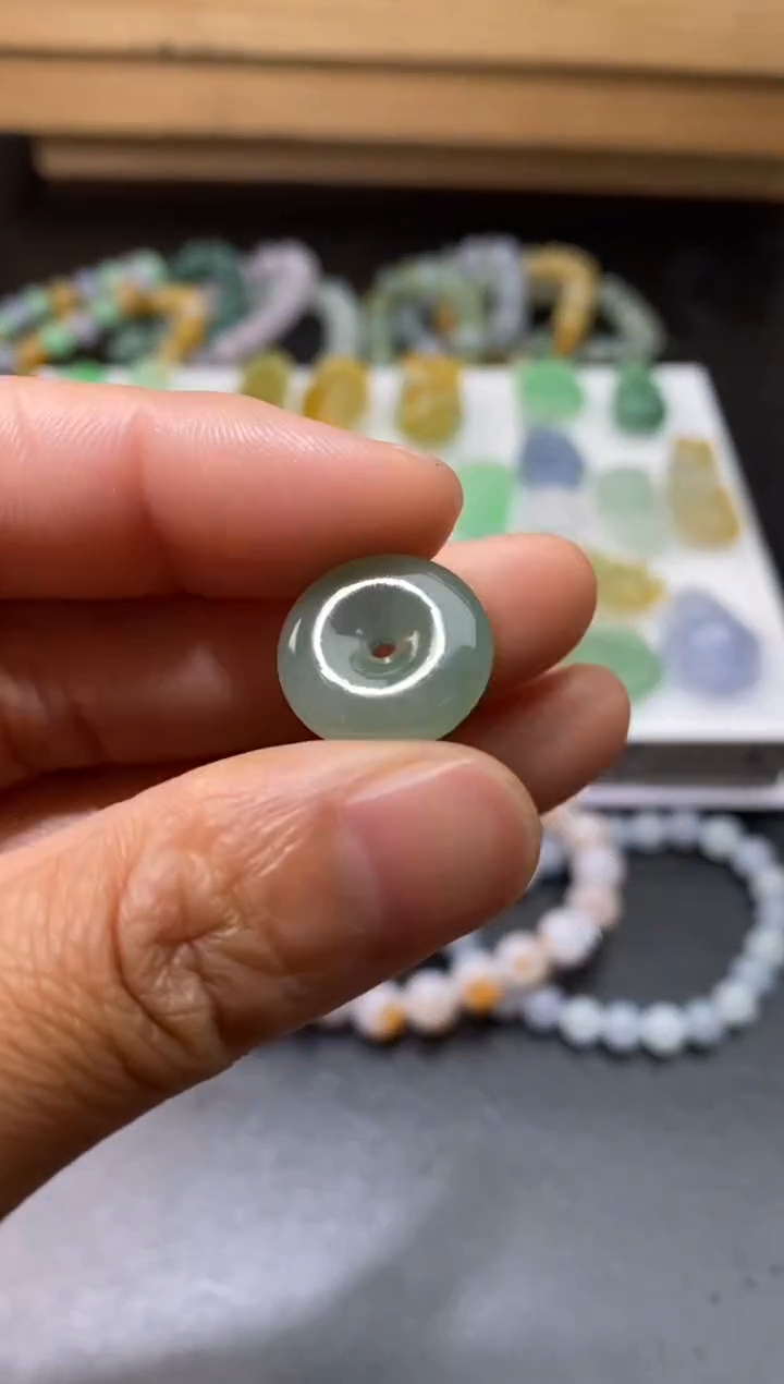 【闪购商品】定制翡翠未镶嵌翡翠毛货~