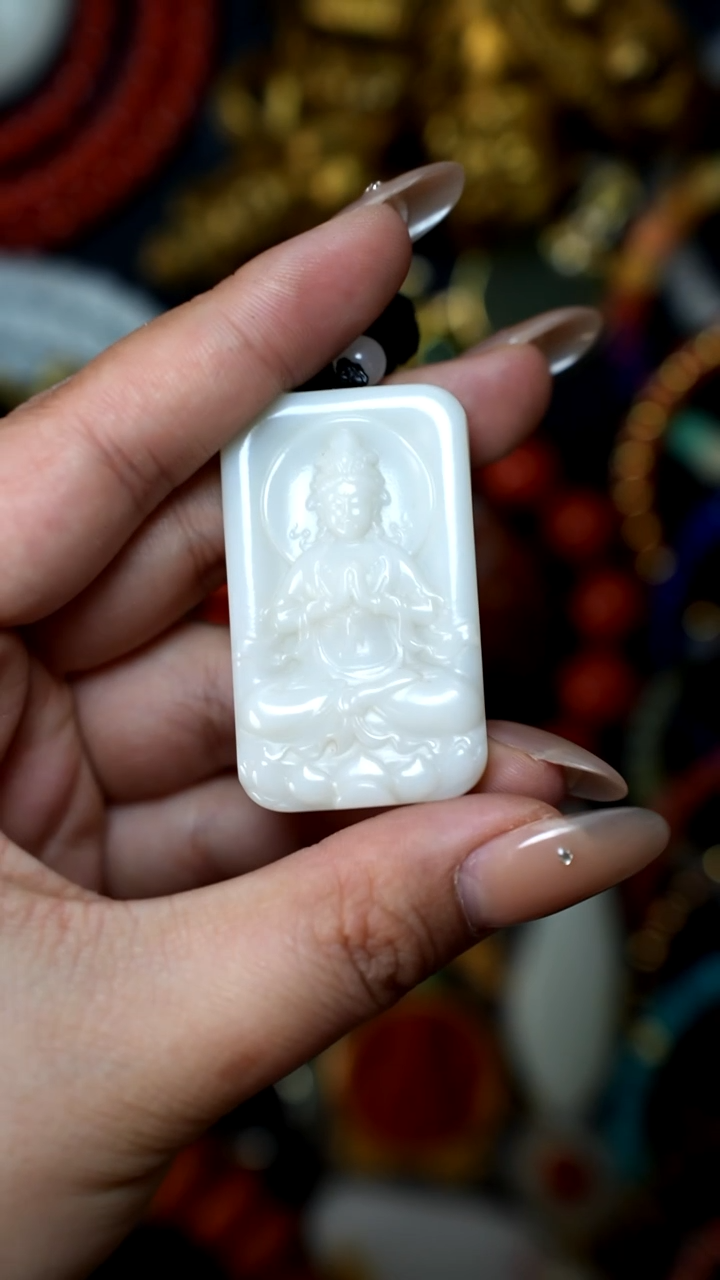 未镶嵌和田玉挂件《闪购商品》精品高端和田玉