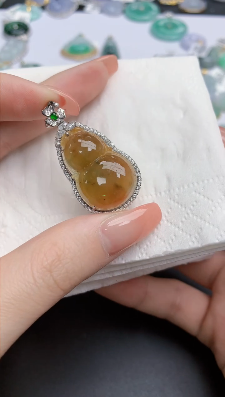 【闪购商品】翡翠颈饰18K金镶嵌天然缅甸翡翠A货