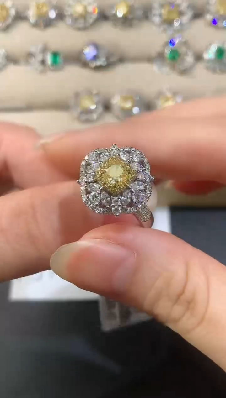 18K金镶嵌戒指钻石D4|9800