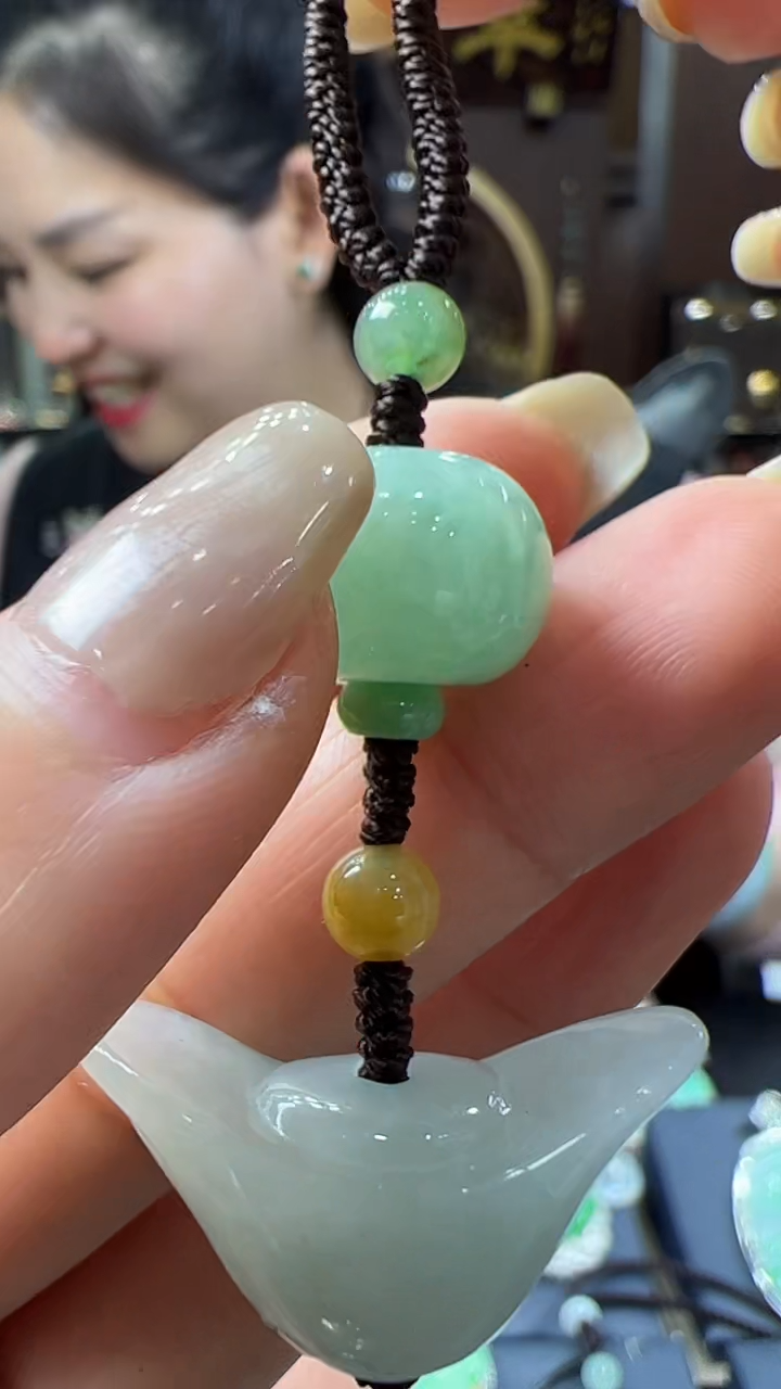 【闪购商品】翡翠挂件未镶嵌包挂