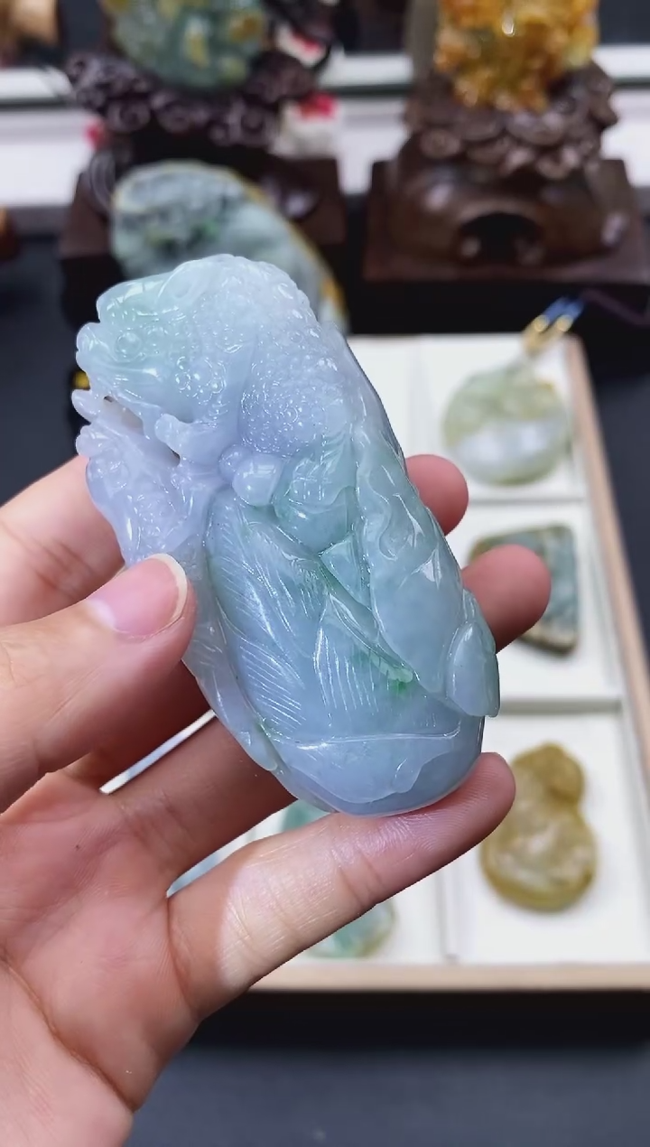 颈饰未镶嵌翡翠Z 