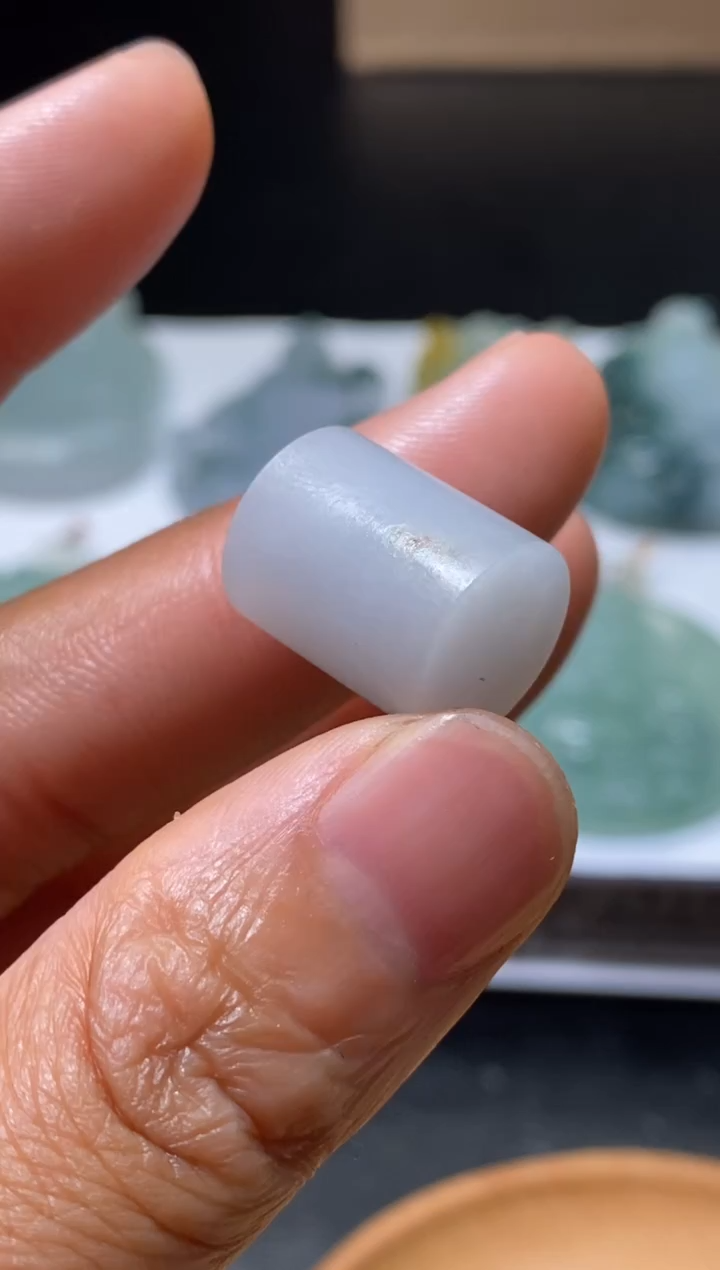 【闪购商品】定制翡翠未镶嵌翡翠毛货~多样性发货一个