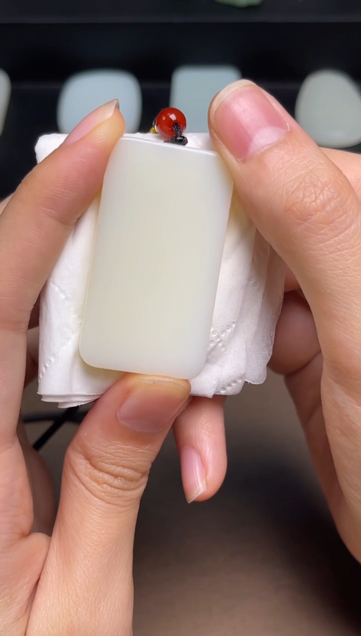 和田玉未镶嵌颈饰23