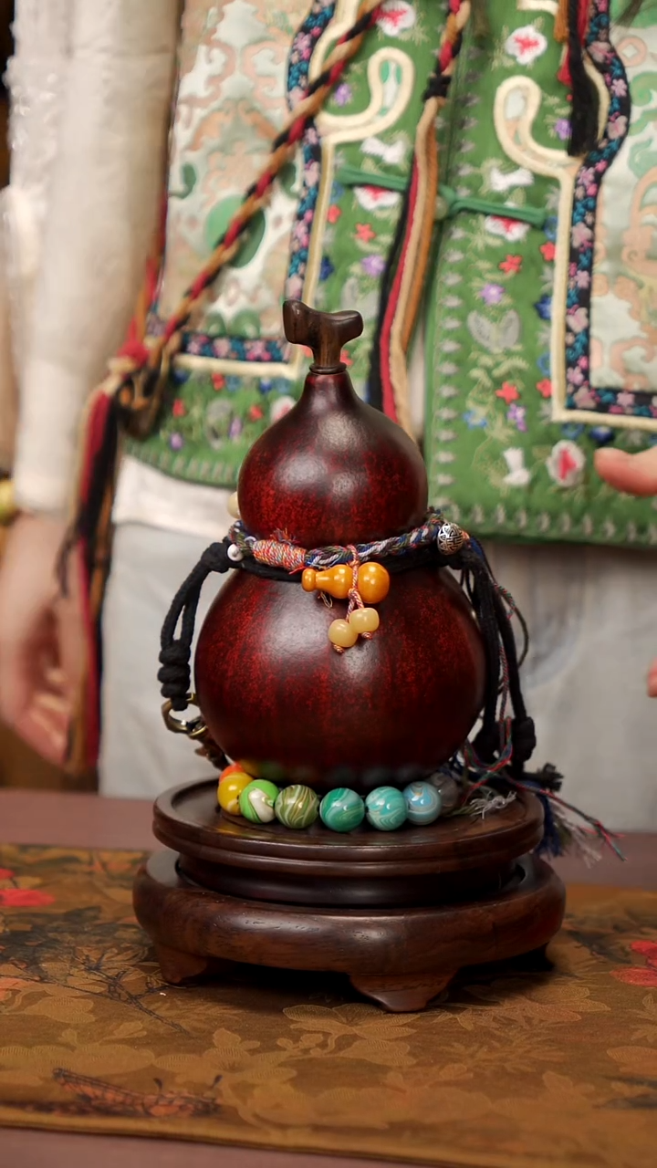 156易林大漆酒葫芦-----118