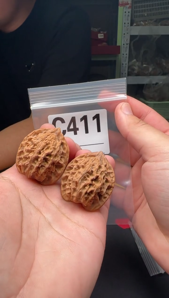 吊坠文玩核桃盘山公子帽34-C411