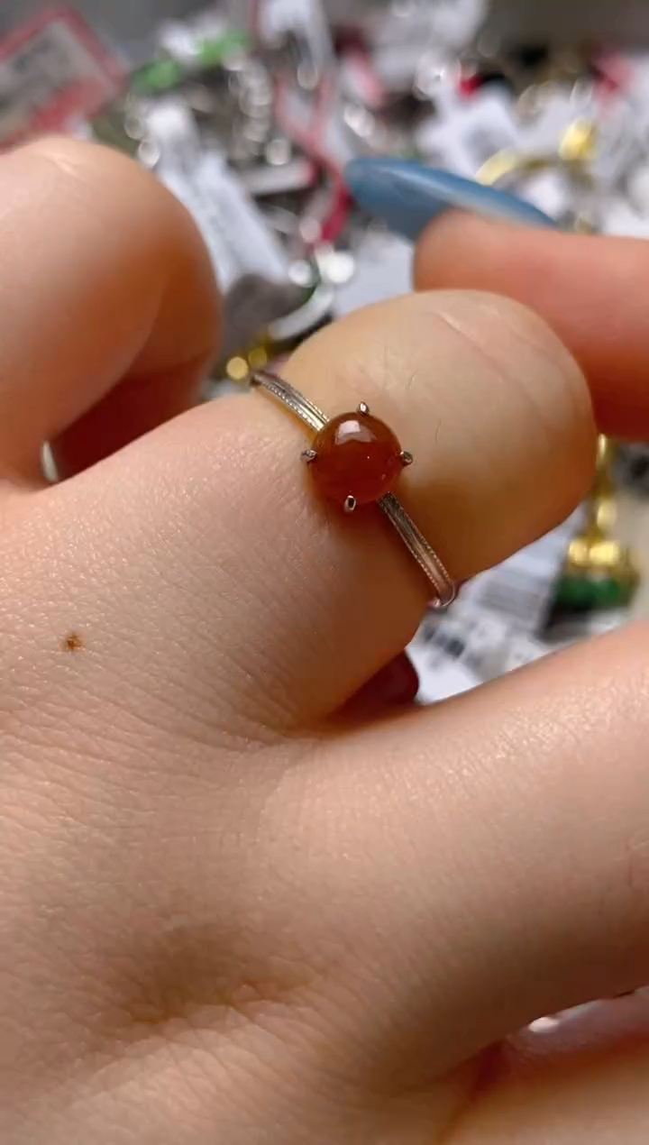 银S925镶嵌戒指翡翠百内无证书