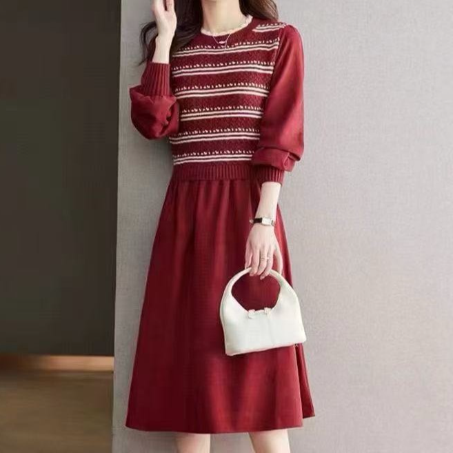 时尚白塔连衣裙秋冬款