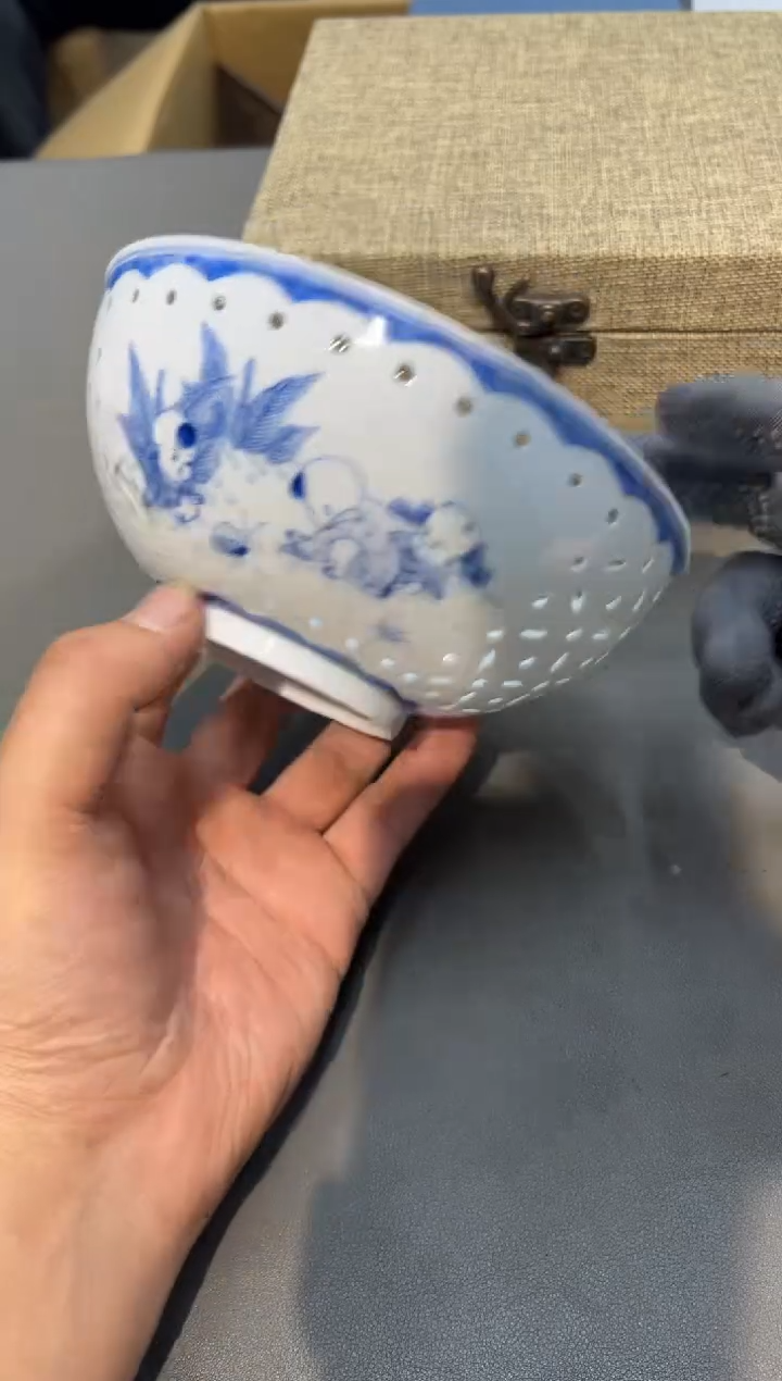 陶瓷A***N工艺品小四孤品收藏