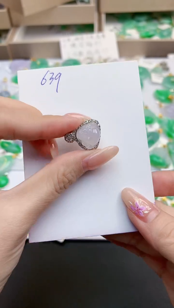 颈饰未镶嵌翡翠天然缅甸A货翡翠