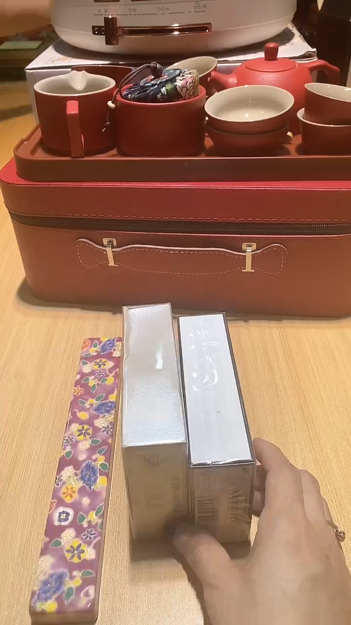 【闪购商品】瓷片锅碗瓢盆一件不剩