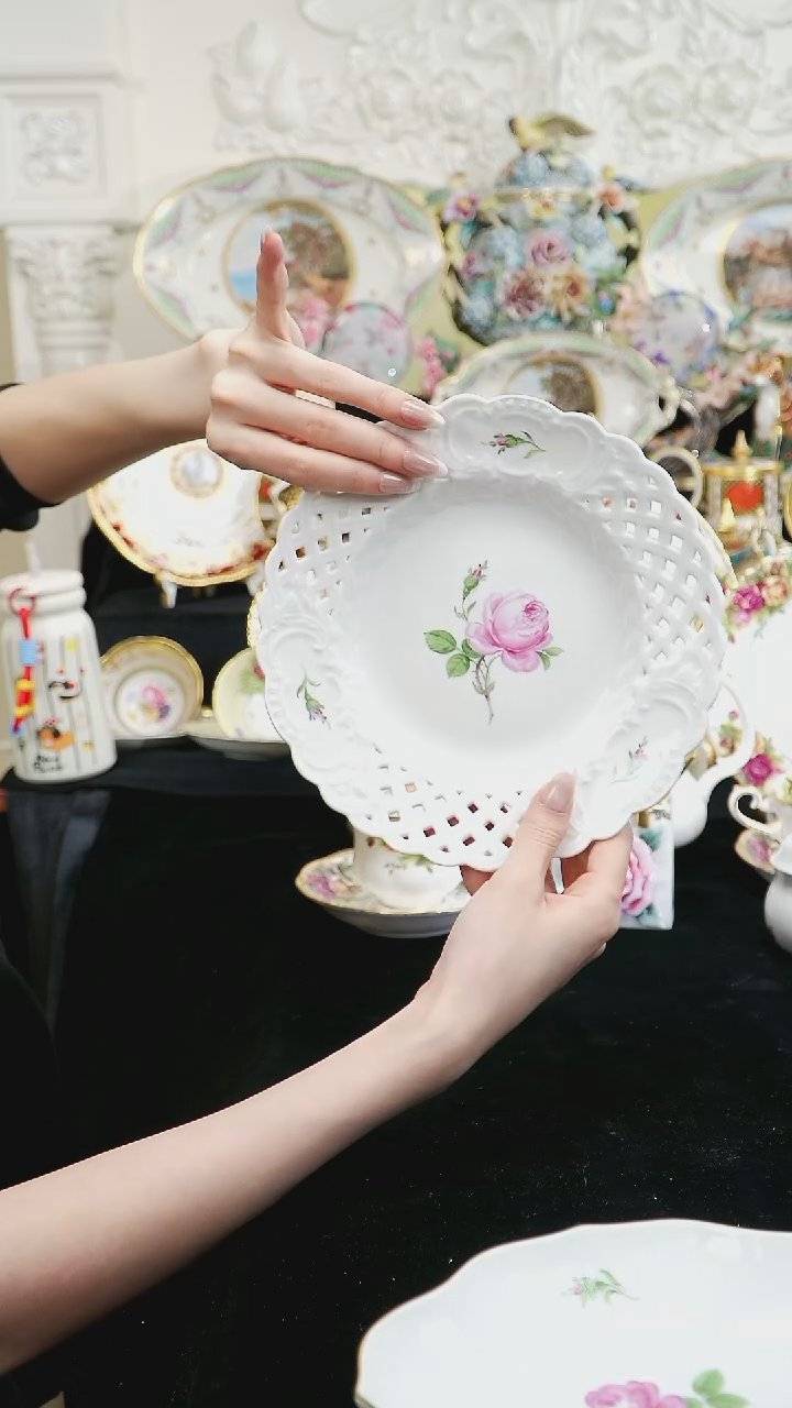 搪瓷米多家中古器物如图所示37