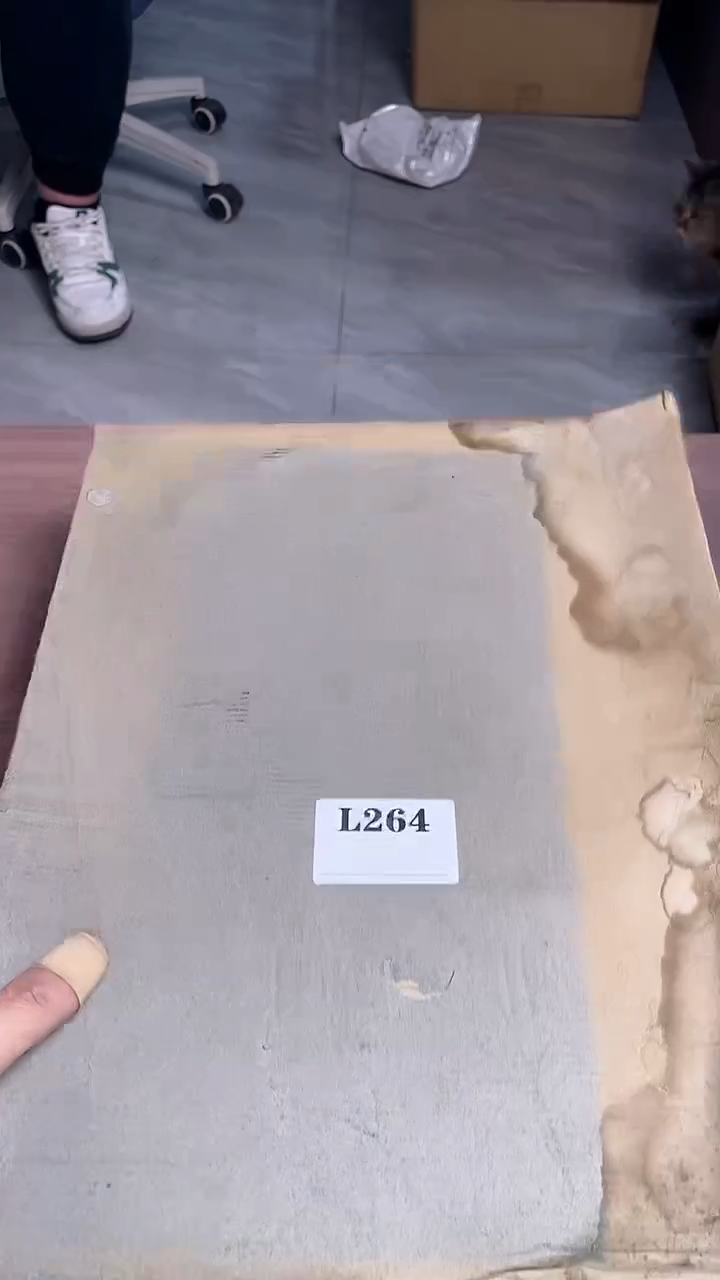 瓷片w****y默认回流微瑕264