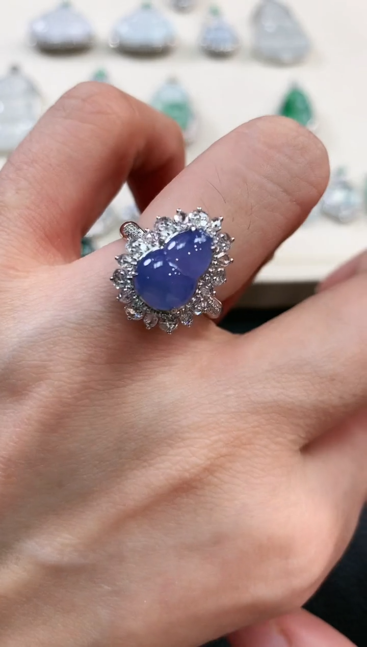 【闪购商品】翡翠戒指18K金镶嵌v159 有色差 