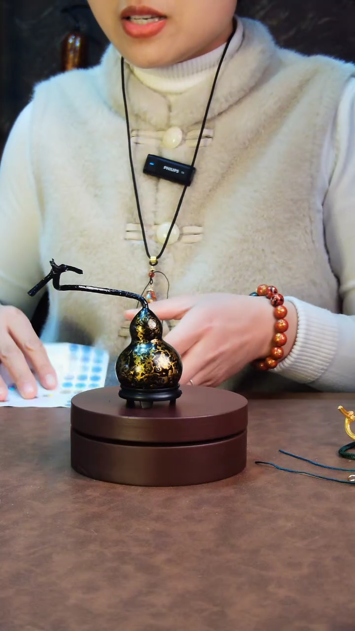 【闪购商品】175直播一物一图大漆酒葫芦送底座送挂绳