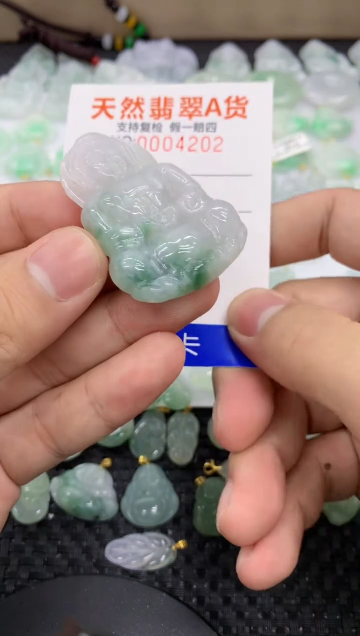 【闪购商品】翡翠颈饰未镶嵌11111111111