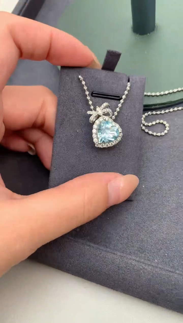 【闪购商品】海蓝宝石颈饰18K金镶嵌2.8ct海蓝宝颈饰