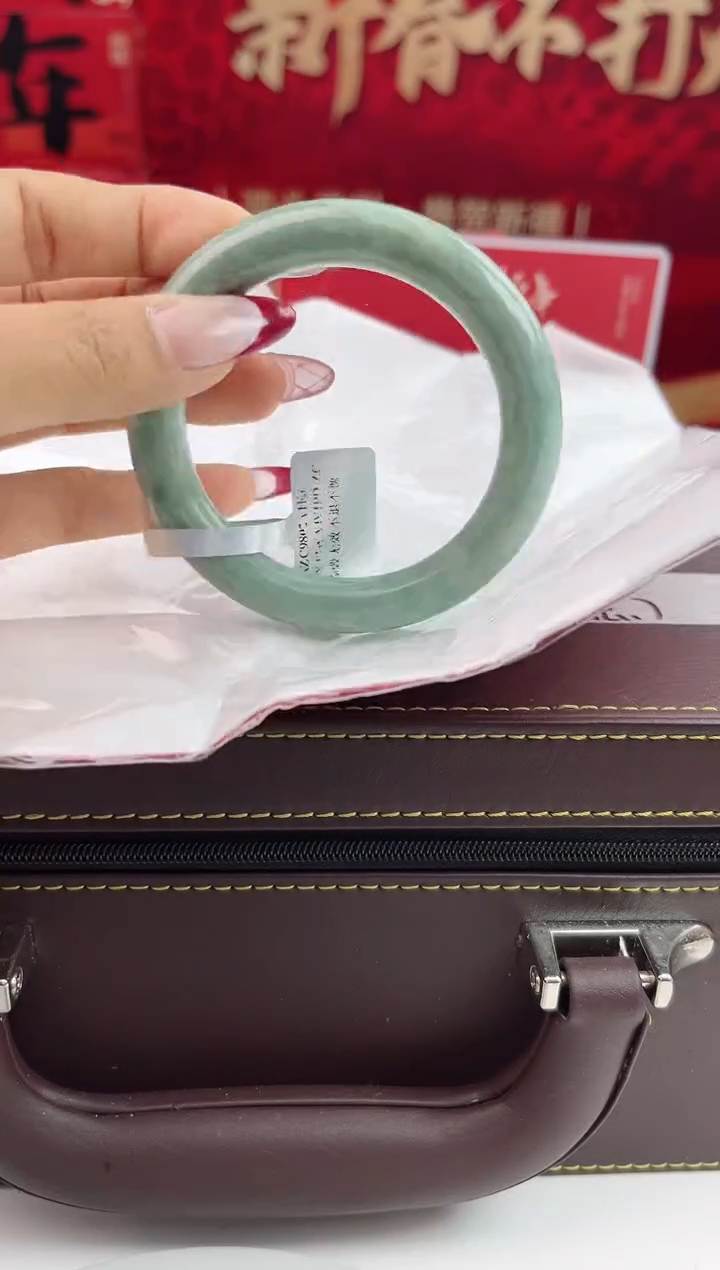 【闪购商品】翡翠手镯未镶嵌翡翠手镯（微瑕）11