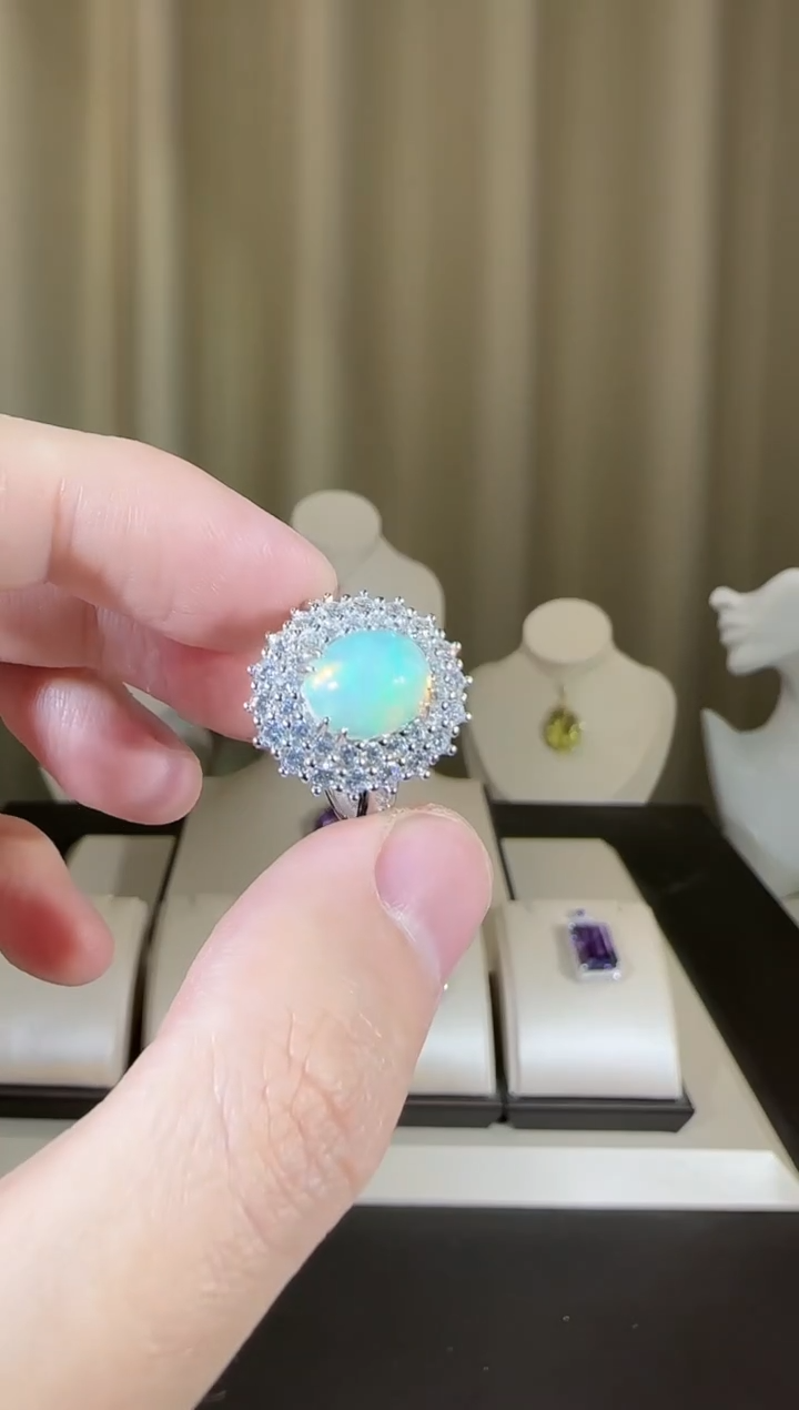 【闪购商品】欧泊珠宝奇石银S925镶嵌10*8mm戒指