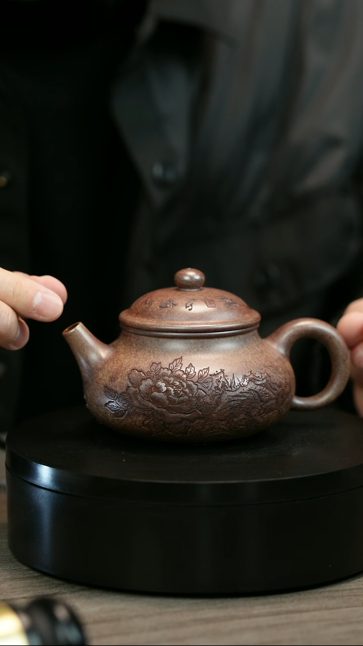 茶壶紫砂L*YH1984李琴刻绘柴烧容天