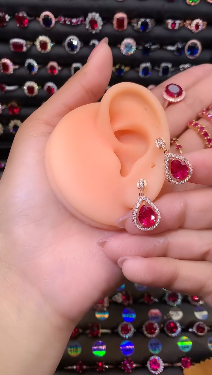 【闪购商品】红宝石耳饰银S925镶嵌1