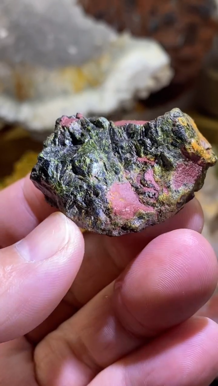 未镶嵌珠宝半成品水晶17号朱砂花园