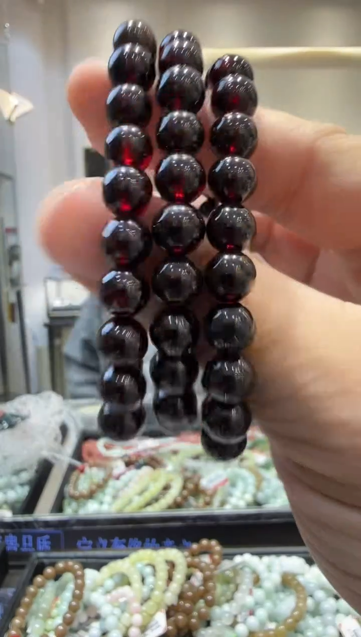 未镶嵌手链石榴石多样性发一