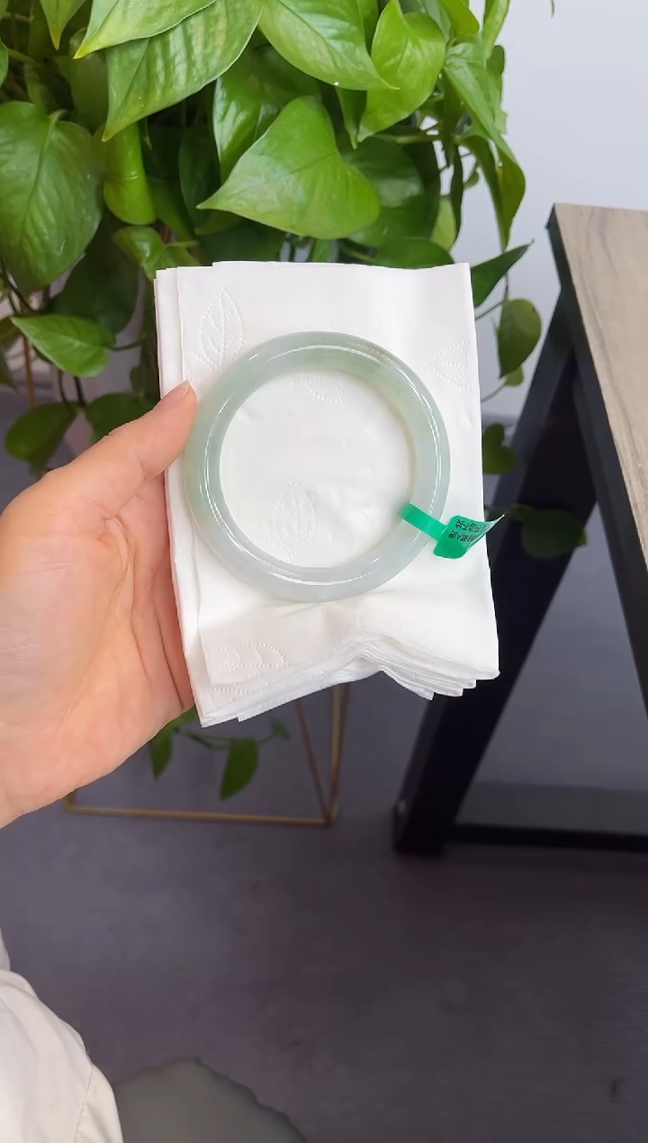 【闪购商品】翡翠手镯未镶嵌00009295